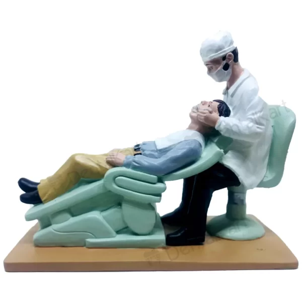 Dental Sculpture With Dentist & Patient MD-113